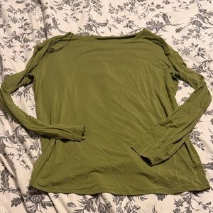 Lululemon green twist back top